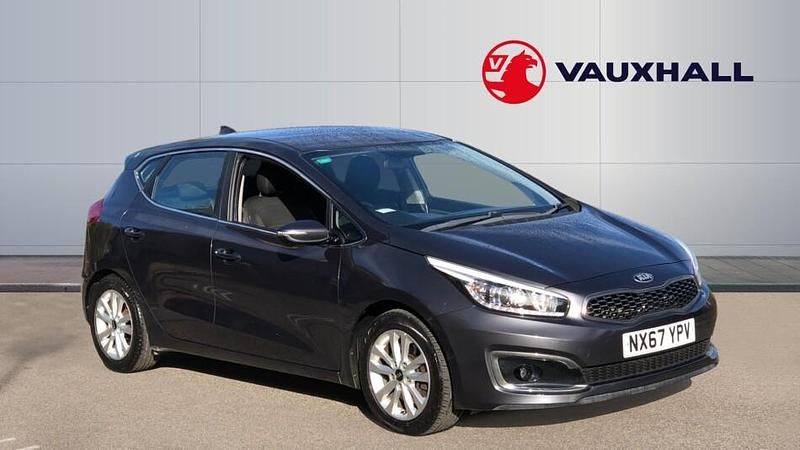 Silver Used 2017 Kia Ceed Hatchback | £8,991 (Fair price) - Image 1/3