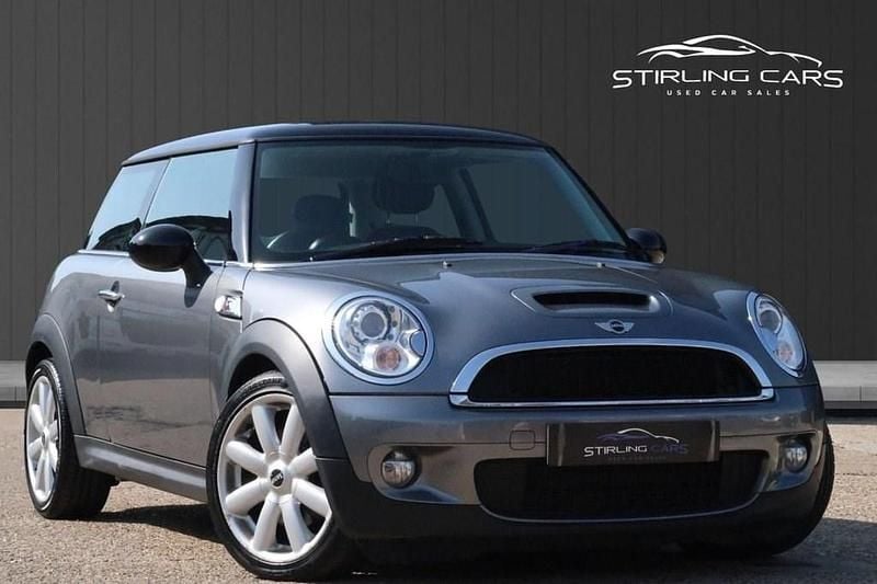Silver Used 2009 Mini Cooper S Hatch Hatchback | £6,489 (Fair price) - Image 1/4