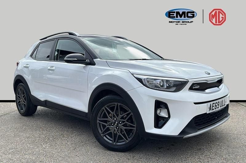 Used Kia Stonic 118 HP (86 kW) 2019 White SUV