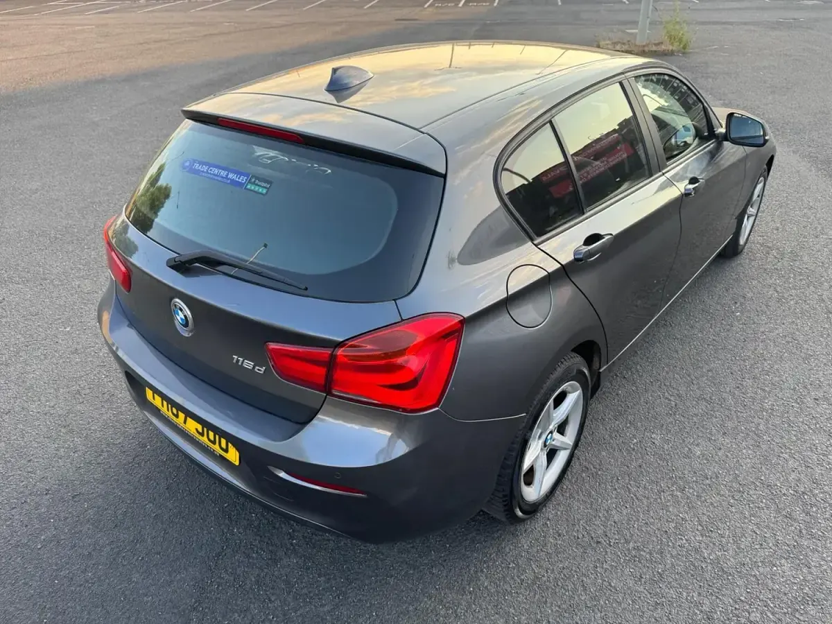 Used BMW 116 Sport Line 116 HP (85 kW) 2018 Grey Hatchback