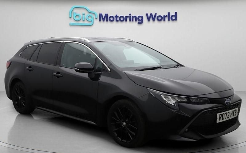 Used 2022 Toyota Corolla Design Estate | £19,100 (Fair price) - Image 1/4