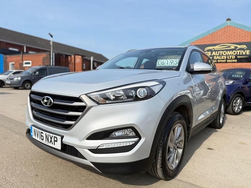 Used Hyundai Tucson SE 116 HP (85 kW) 2016 Silver SUV