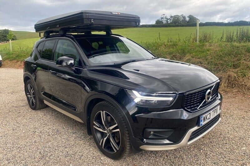 Black Used 2021 Volvo XC40 R-Design SUV | £23,500 (A bit pricey) - Image 1/4