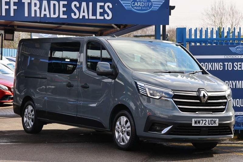 Used Renault Trafic 2022 Grey