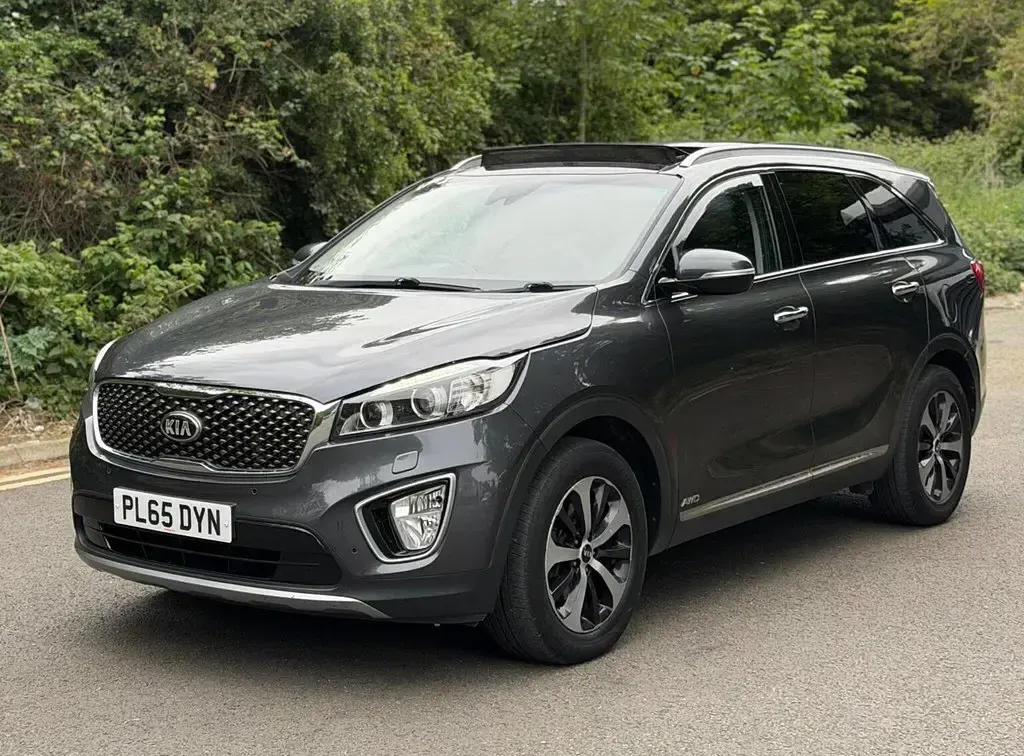 Used Kia Sorento 200 HP (147 kW) 2016 Grey SUV