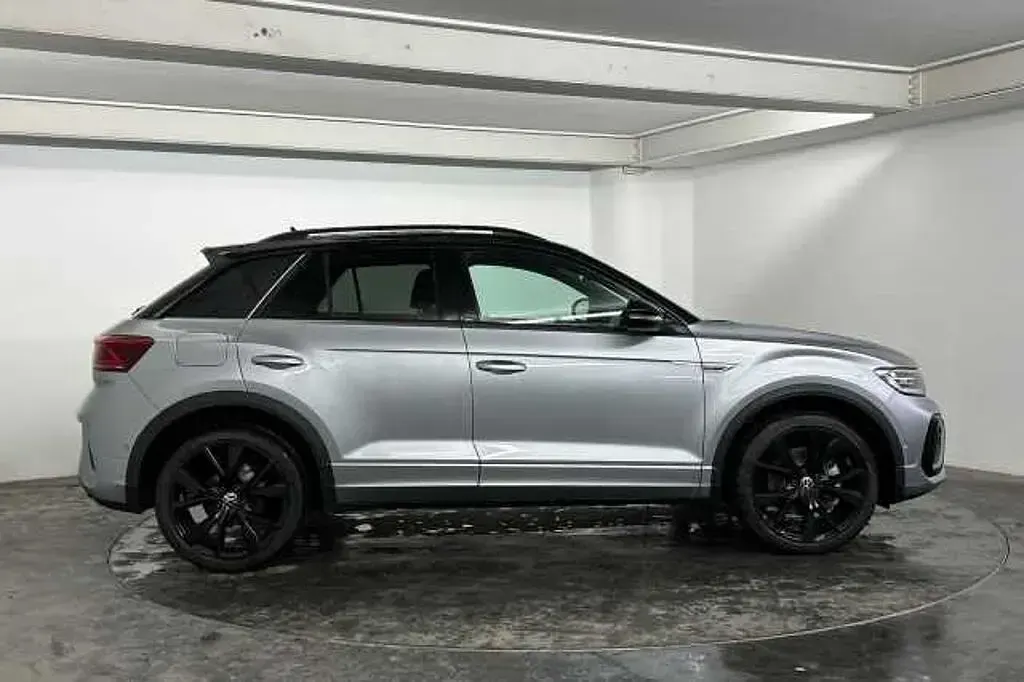 Used VW T-Roc Black Edition 150 HP (110 kW) 2025 Silver SUV