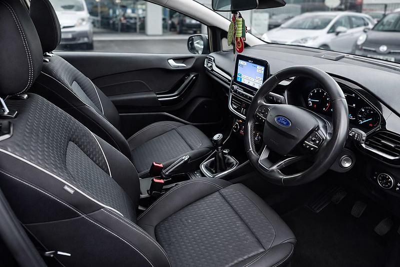 Used Ford Fiesta Zetec 2018 Black Hatchback