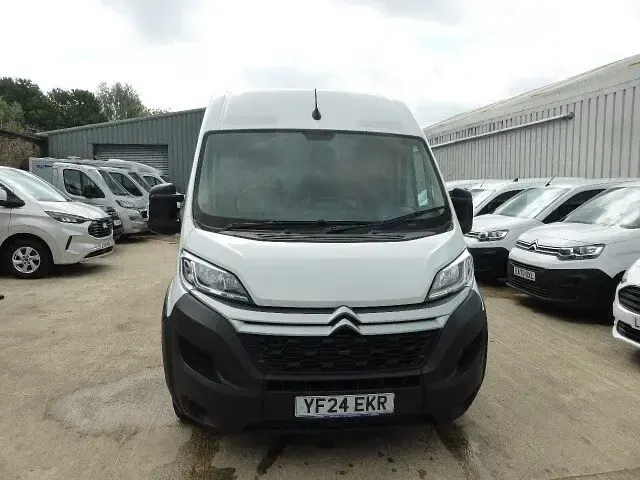 Used Citroën Relay 140 HP (102 kW) 2024 White Van