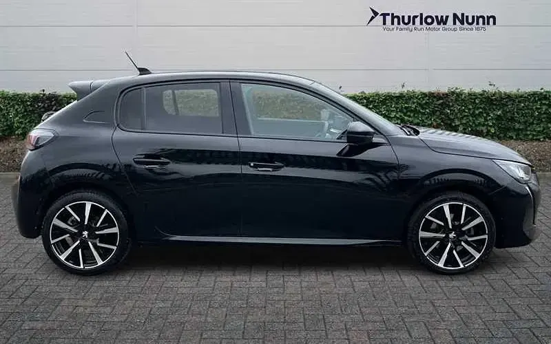 Used Peugeot 208 Allure Premium 102 HP (75 kW) 2022 Hatchback