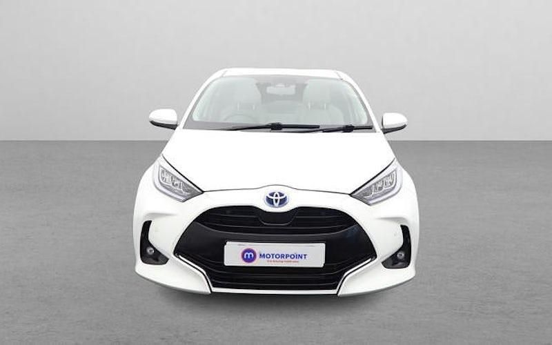 Used Toyota Yaris Hybrid 116 HP (85 kW) 2024 Hatchback