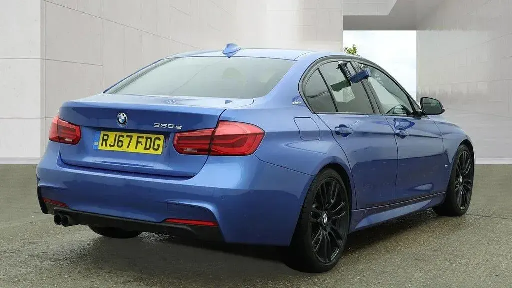 Used BMW 330e M Sport 2017 Blue Sedan