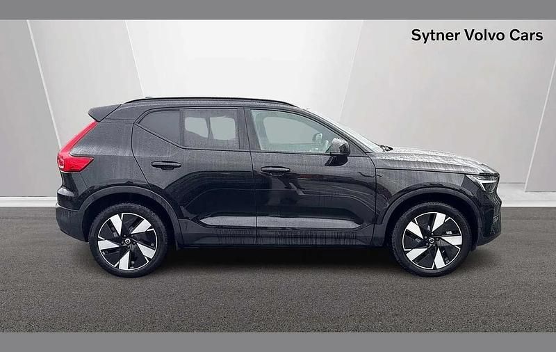 Used Volvo XC40 Core 175 kW (238 HP) 2024 Black SUV