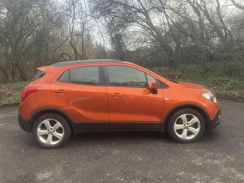 Used Vauxhall Mokka 130 HP (95 kW) 2015 Orange SUV