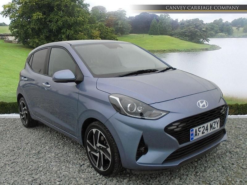 Used Hyundai i10 Premium 2024 Blue Hatchback
