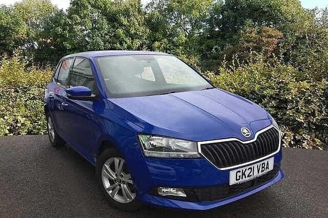 Energy blue Used 2021 Skoda Fabia SE Hatchback | £9,490 (Fair price) - Image 1/4