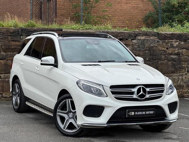 White Used 2017 Mercedes GLE250 AMG line Estate | £17,495 (Fair price) - Image 1/4