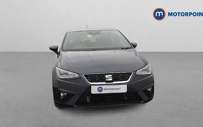 Usado Seat Ibiza FR 110 HP (80 kW) 2022 Cinzento Citadino