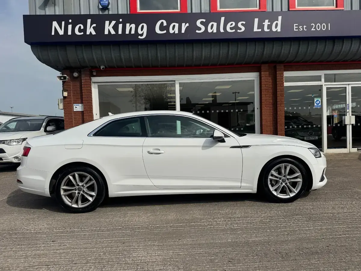 Used Audi A5 Sport 190 HP (139 kW) 2017 White Coupe