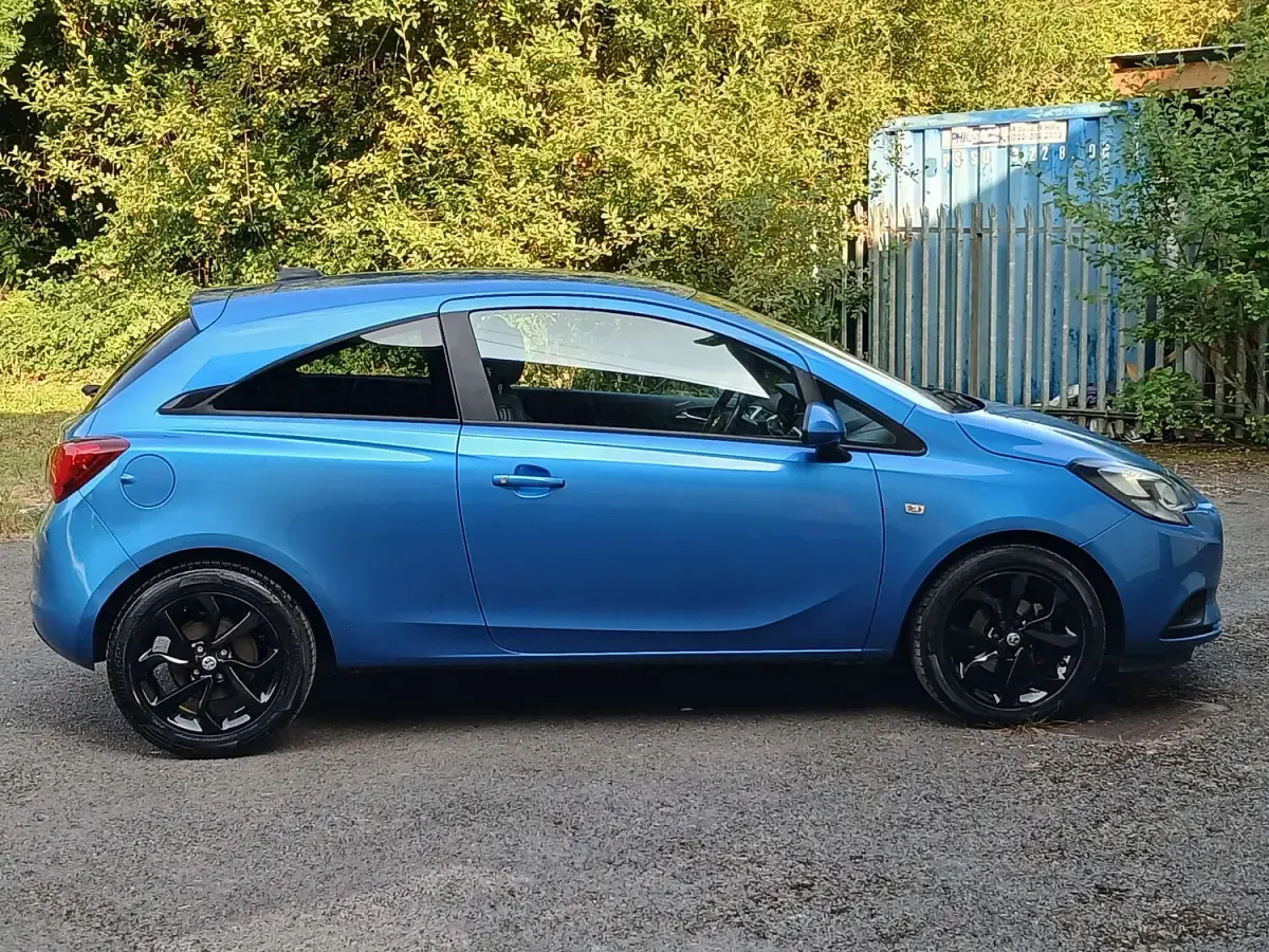 Used Vauxhall Corsa 75 HP (55 kW) 2019 Blue Hatchback