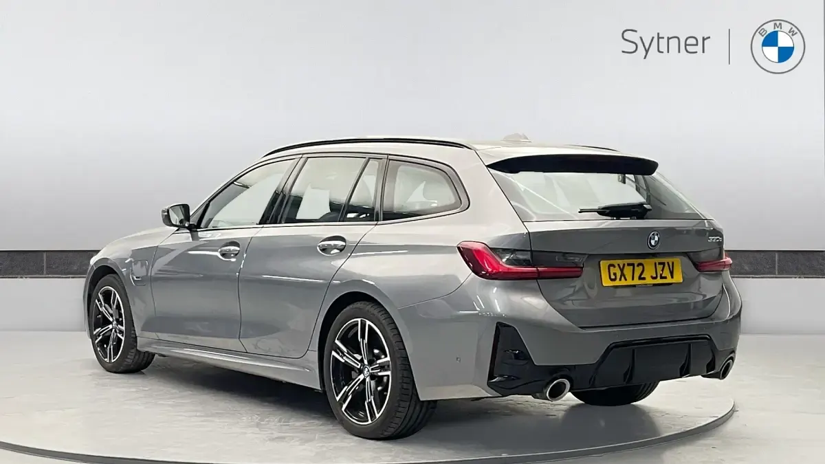 Used BMW 330 M Sport 288 HP (211 kW) 2022 Grey Estate