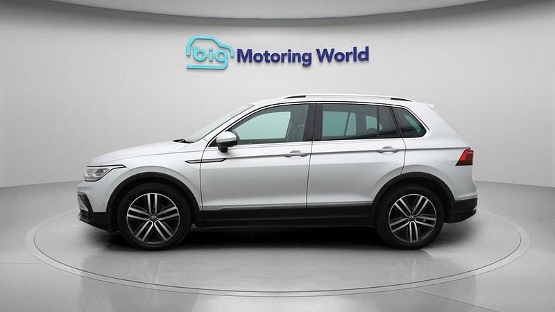 Used VW Tiguan Elegance 150 HP (110 kW) 2020 Silver SUV