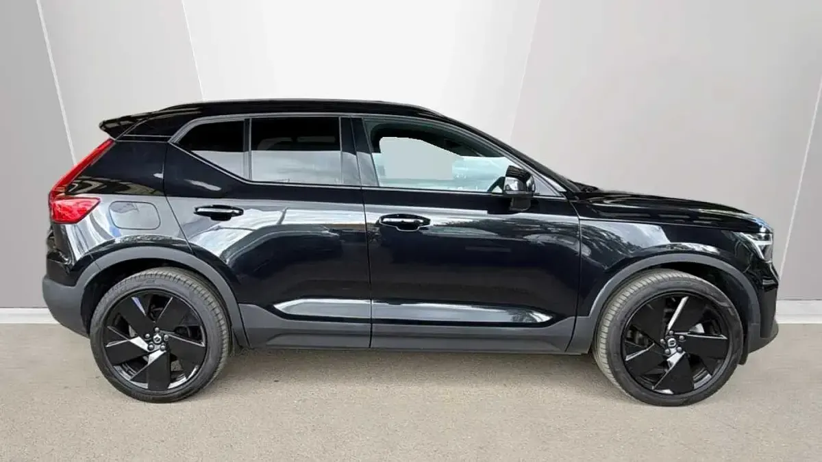 Used Volvo XC40 Plus 2025 Black SUV