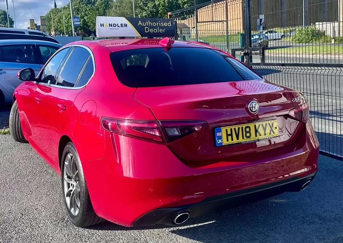 Used Alfa Romeo Giulia 2018 Red Sedan