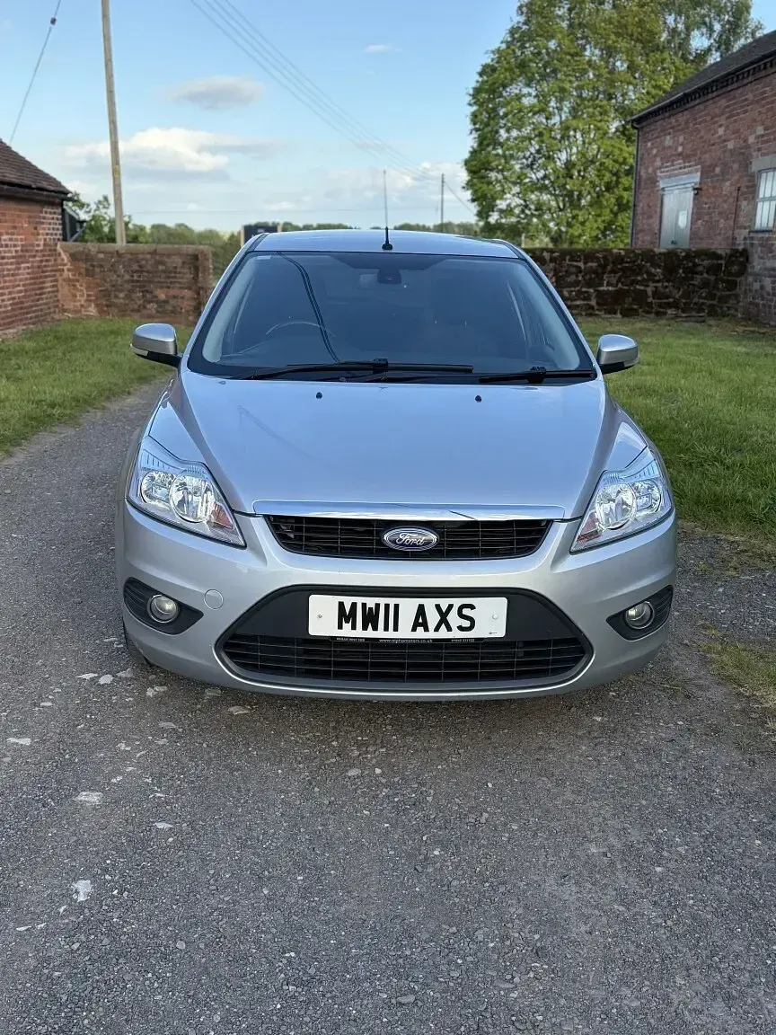 Used Ford Focus Sport 2011 Silver Hatchback