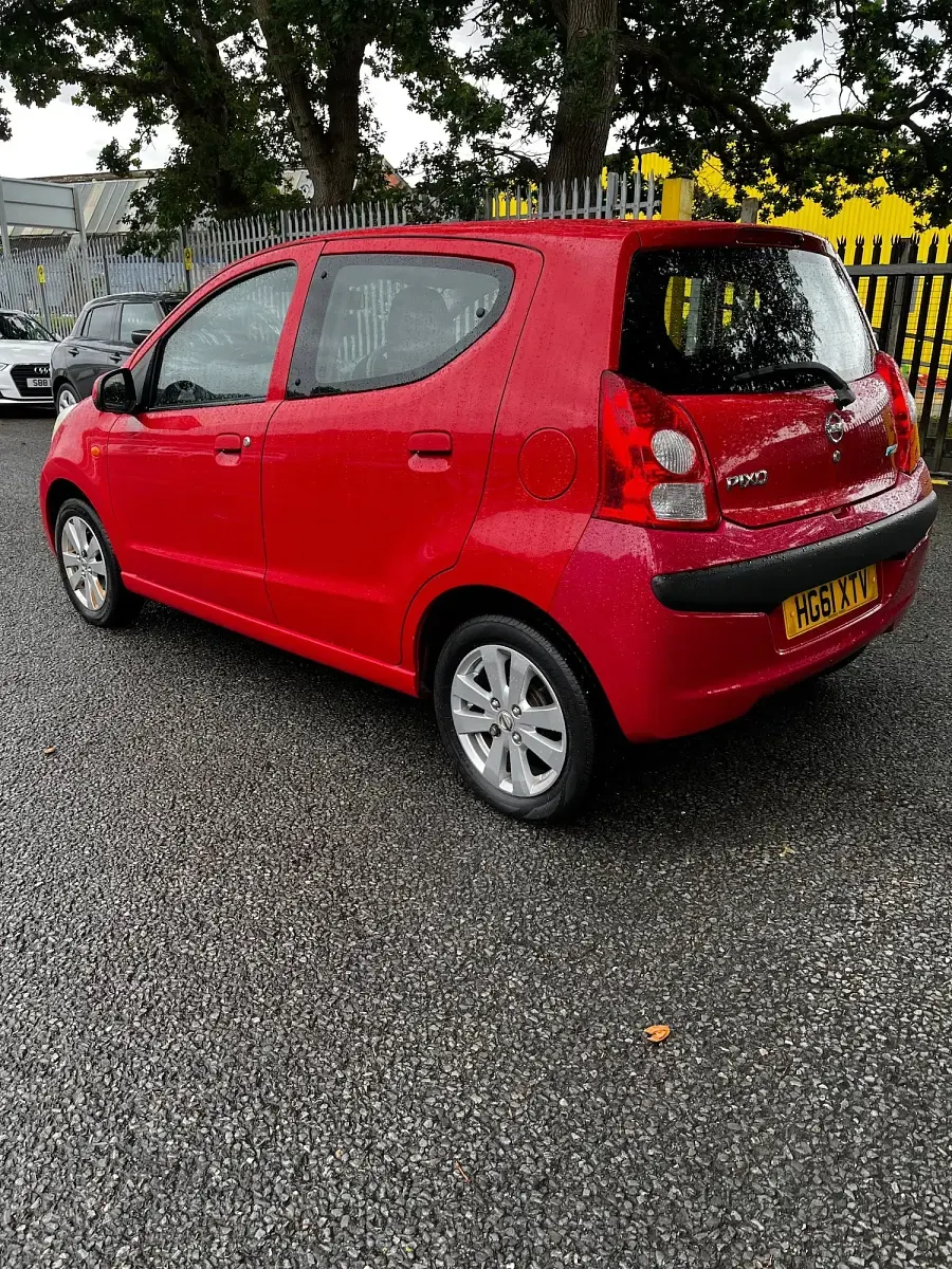 Used Nissan Pixo N-TEC 68 HP (50 kW) 2012 Red Hatchback