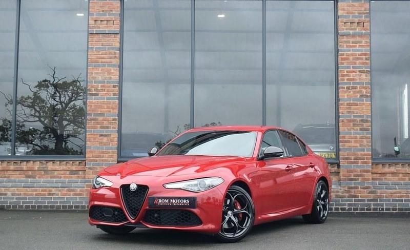 Red Used 2019 Alfa Romeo Giulia Saloon Ti Sedan | £23,999 (Expensive) - Image 1/4