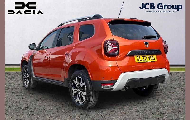 Second-hand Dacia Duster Prestige 150 CP (110 kW) 2022 Portocaliu SUV