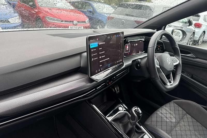 Image 2/4