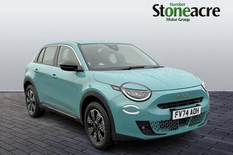 Blue Used 2024 Fiat 600 SUV | £18,990 (Good price) - Image 1/1