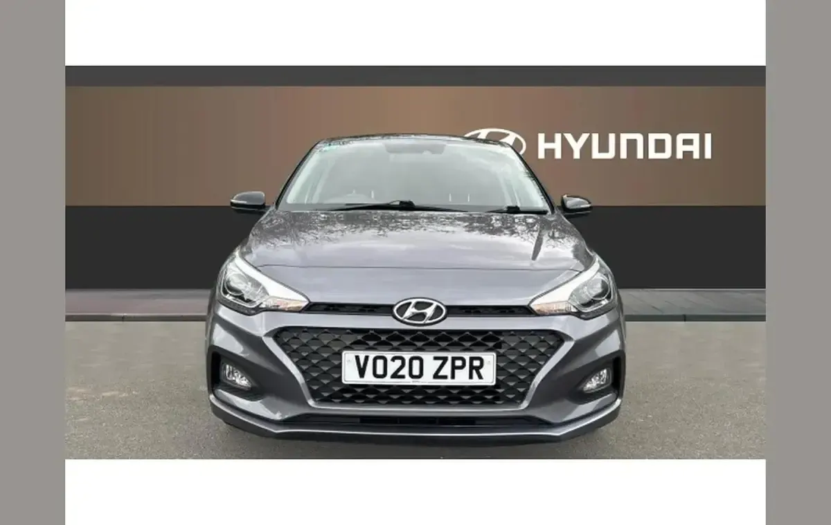 Used Hyundai i20 84 HP (61 kW) 2020 Grey Hatchback