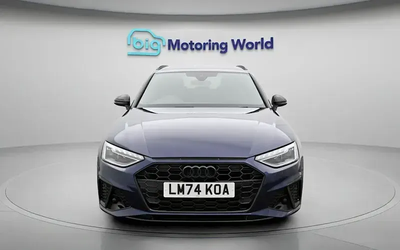 Used Audi A4 Black Edition 150 HP (110 kW) 2024 Blue Estate