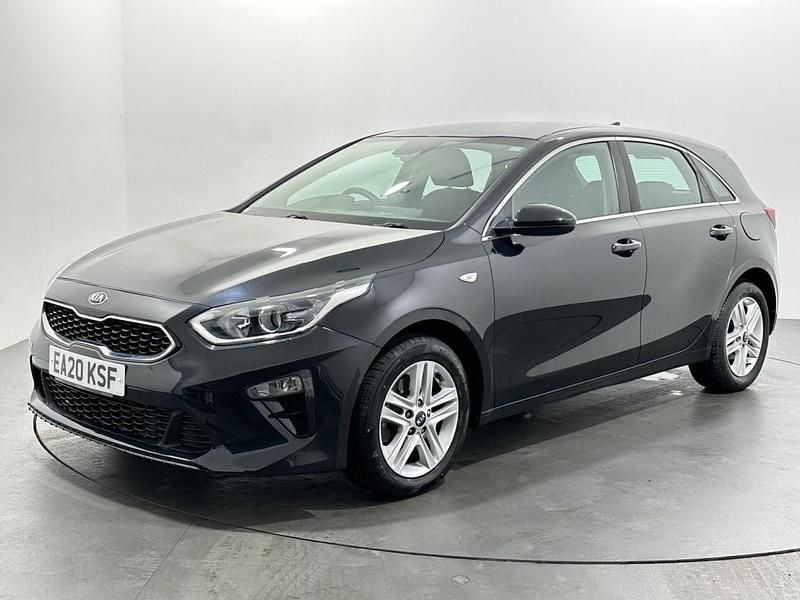 Used Kia Ceed 118 HP (86 kW) 2020 Black Hatchback