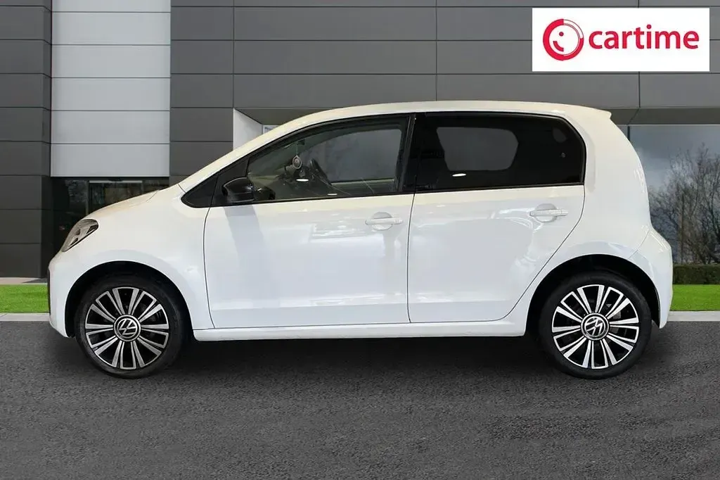 Used VW up! Black Edition 65 HP (47 kW) 2021 White Hatchback