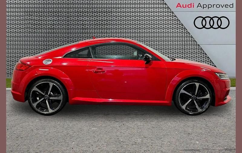 Used Audi TT Sport 194 HP (142 kW) 2022 Red Coupe
