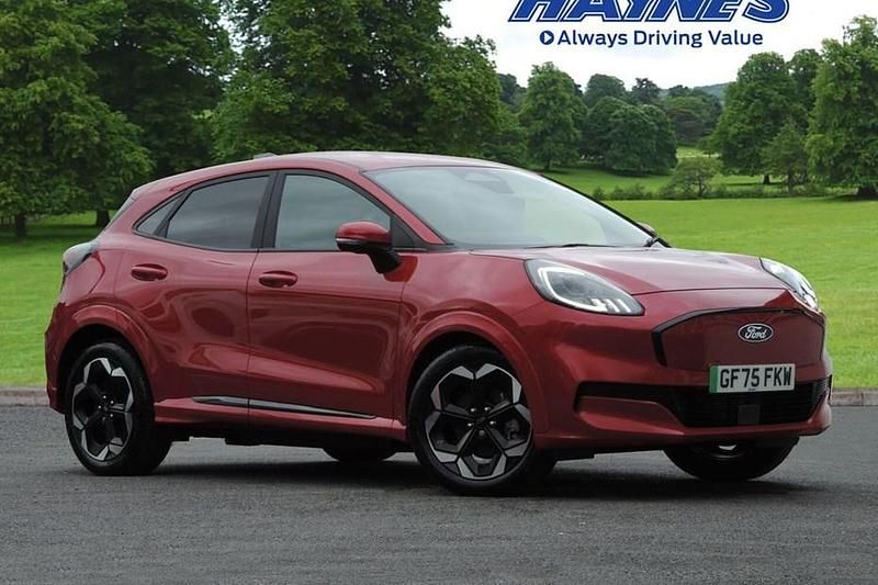 Red New 2025 Ford Puma Gen-E Premium SUV | £26,000 (Fair price) - Image 1/1