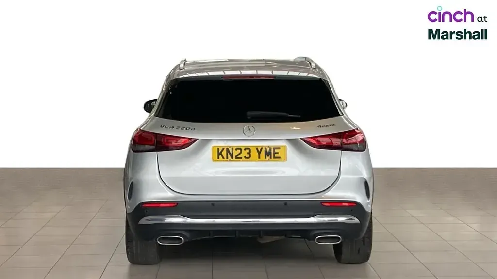 Used Mercedes GLA220 Executive 190 HP (139 kW) 2023 Silver SUV