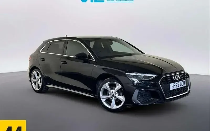 Used Audi A3 Sportback S-Line 150 HP (110 kW) 2024 Hatchback