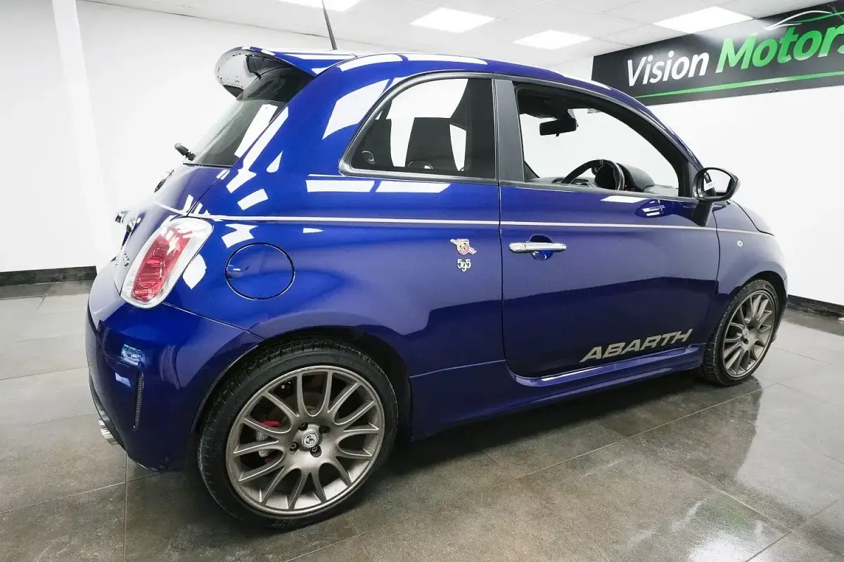 Used Abarth 595 140 HP (102 kW) 2016 Blue Hatchback