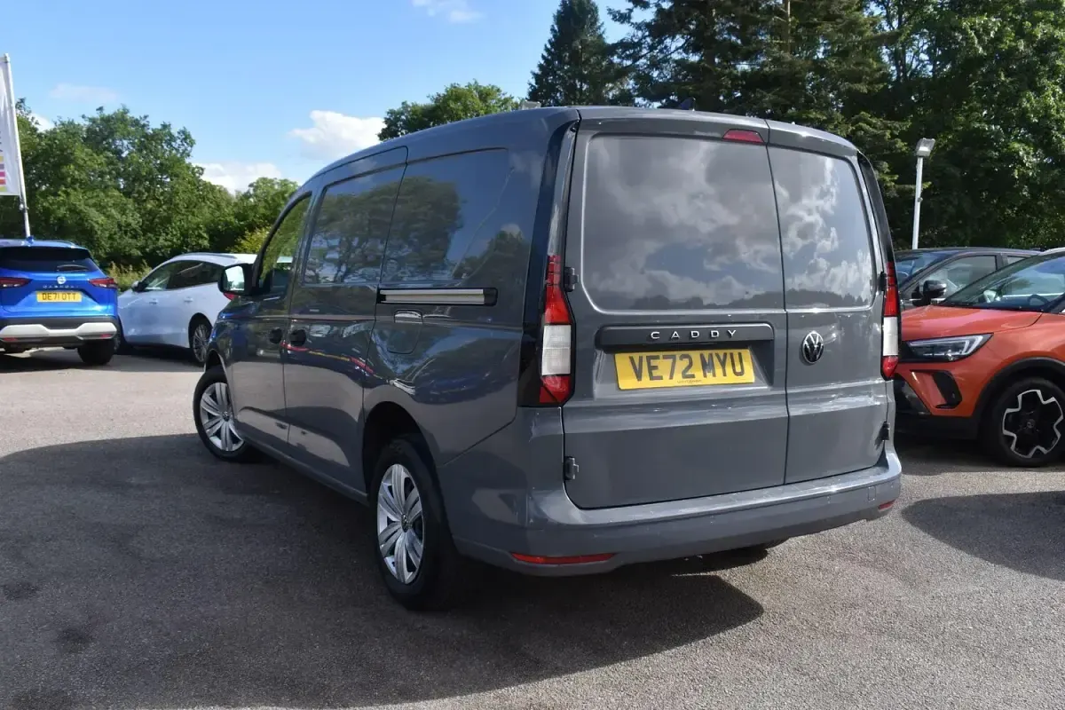 Used VW Caddy S 102 HP (75 kW) 2023 Grey MPV