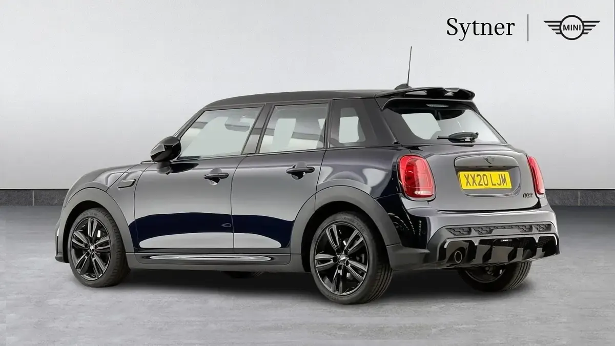 Used Mini Cooper Hatch 134 HP (98 kW) 2023 Black Hatchback