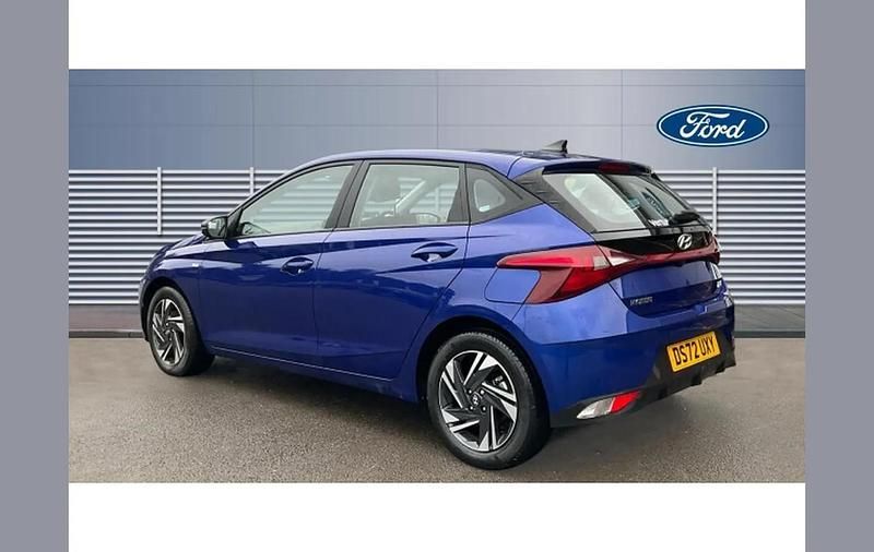 Used Hyundai i20 SE 99 HP (72 kW) 2023 Blue Hatchback