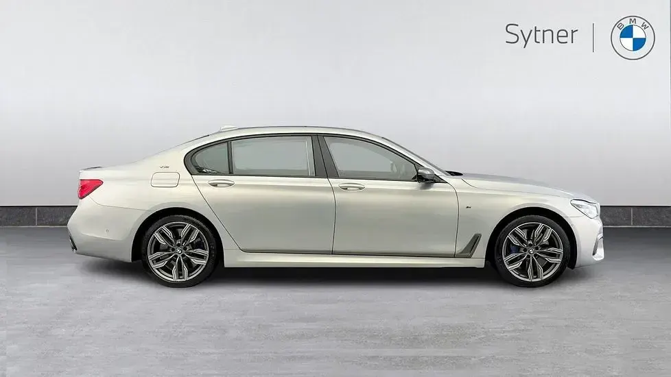 Used BMW M760 Comfort Edition 610 HP (448 kW) 2017 Silver Sedan