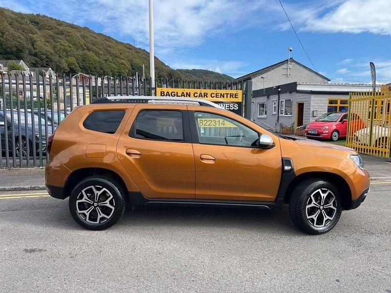 Used Dacia Duster Prestige 115 HP (84 kW) 2018 Orange SUV