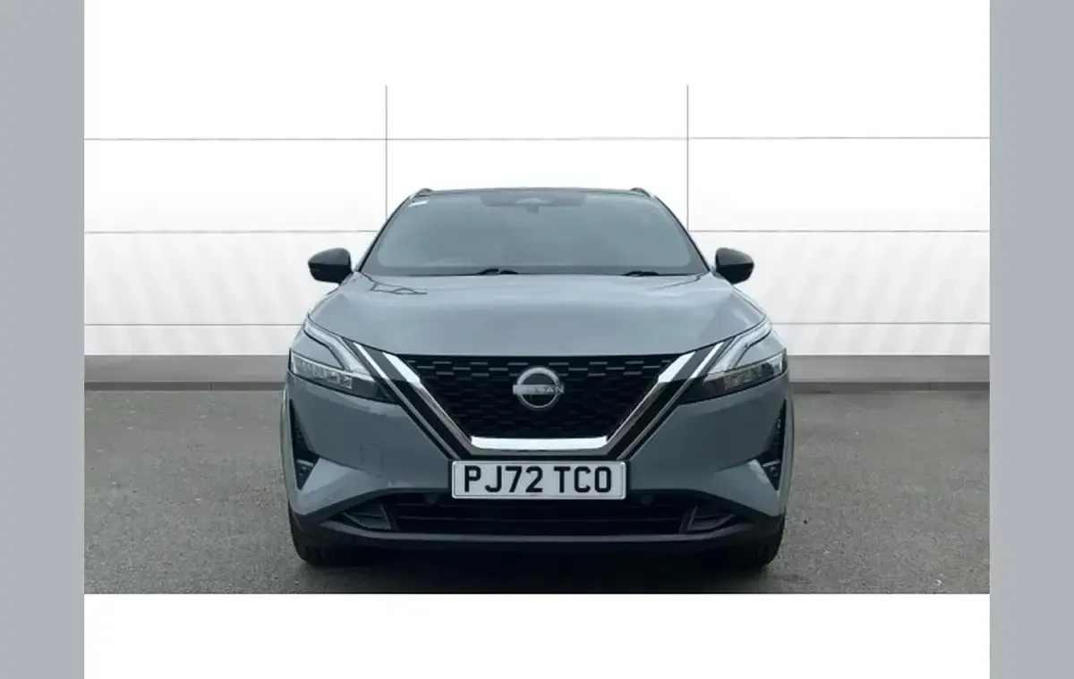 Used Nissan Qashqai Tekna 158 HP (116 kW) 2022 Grey SUV