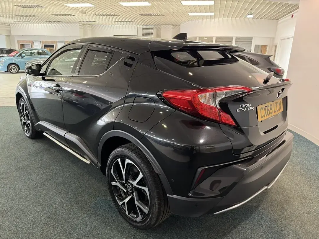 Used Toyota C-HR Design 116 HP (85 kW) 2019 Black SUV