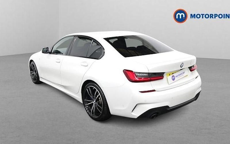 Used BMW 320 M Sport 184 HP (135 kW) 2021 White Sedan